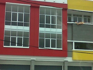pasang kaca film gedung